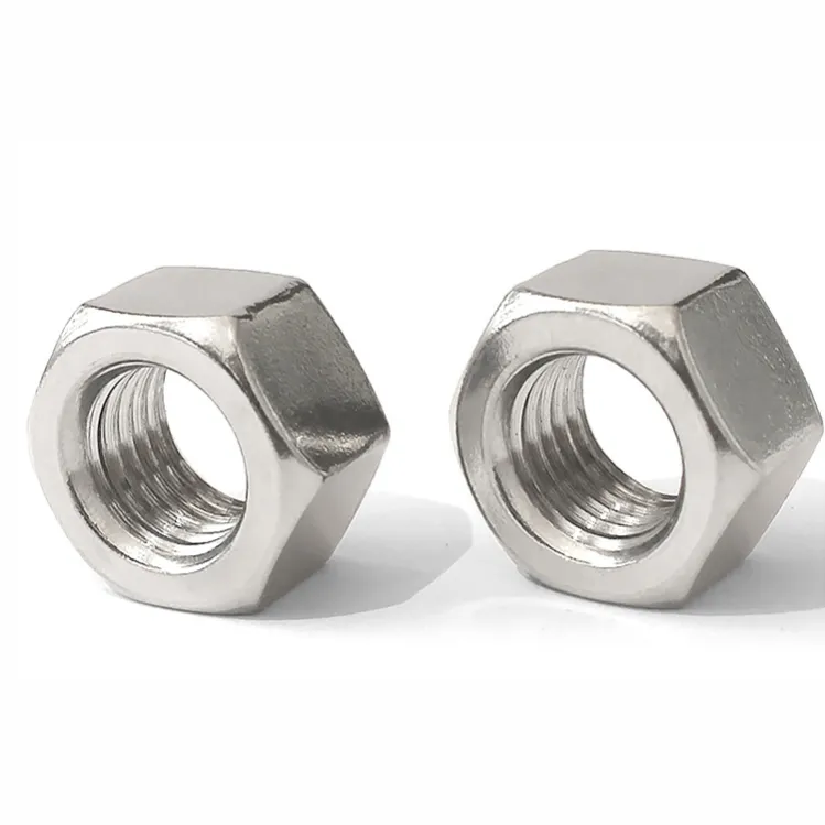 Dado esagonale M16 M28 M30 M12 M26 M40 in acciaio inossidabile A2 A4 SS304 SS316 DIN934